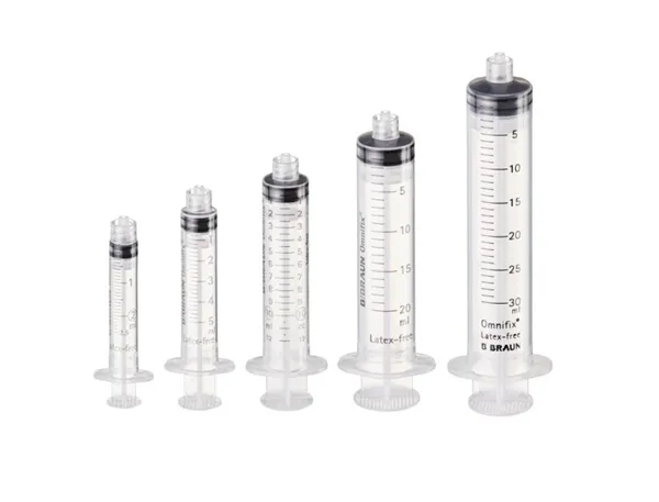 Stříkačky inj. Omnifix Luer-Lock 10ml (100ks) se závitem